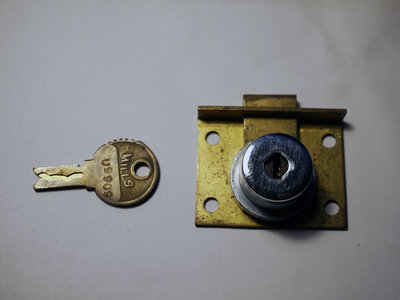 lock01.jpg