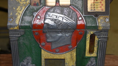 mills roman head slot2.jpg