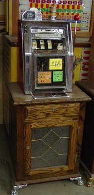 MILLS Bell-O-Matic open front on stand.jpg