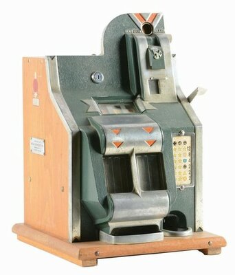 5-MILLS-NOVELTY-QT-CHEVRON-SLOT-MACHINE_1571237029_1729.jpg