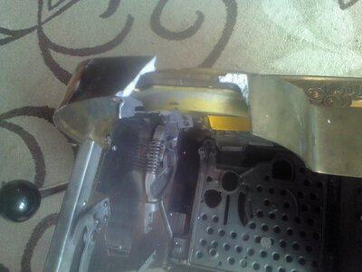 rolatop broken castings 5.jpg