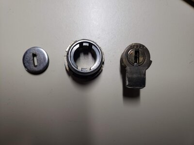 Rear_Lock_2.jpg