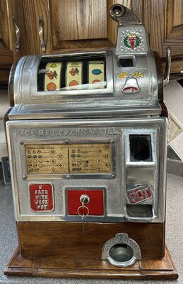 Pace Slot Machine 01 small.jpg
