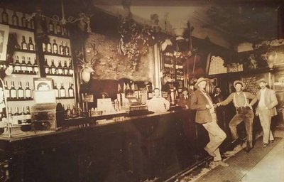 SALOON PHOTO.jpg