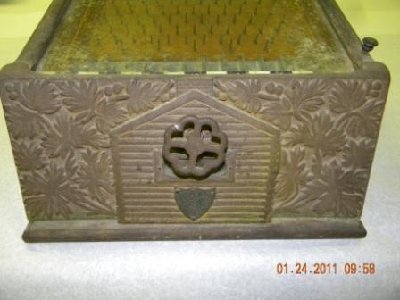 Log Cabin 1.JPG