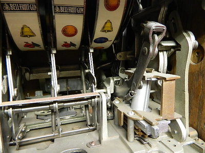 Mills 5c 'Operator Bell' w-Pace Triple Jack Revamp (special coin slide) (1).JPG