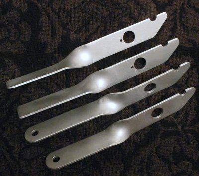 out of the cabinet handles.JPG