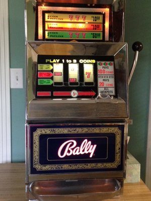 Slot Machine 1.JPG