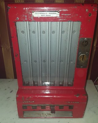 mills vending.jpg